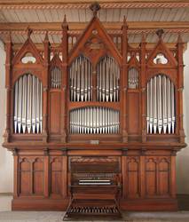 Rühlmann-Orgel Löbejün 2017.jpg